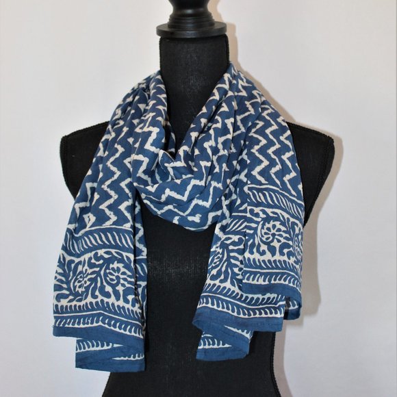 Indigo Block Print Sarong - Picture 1 of 5